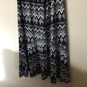 Black and White Print Skirt